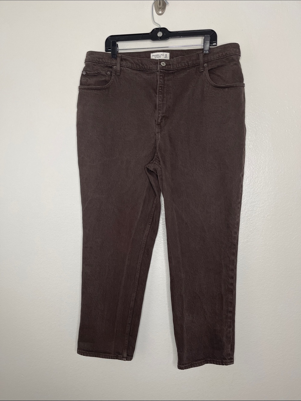 Abercrombie & Fitch The 90s Straight Ultra High Rise Brown Jeans Size 34 / 18